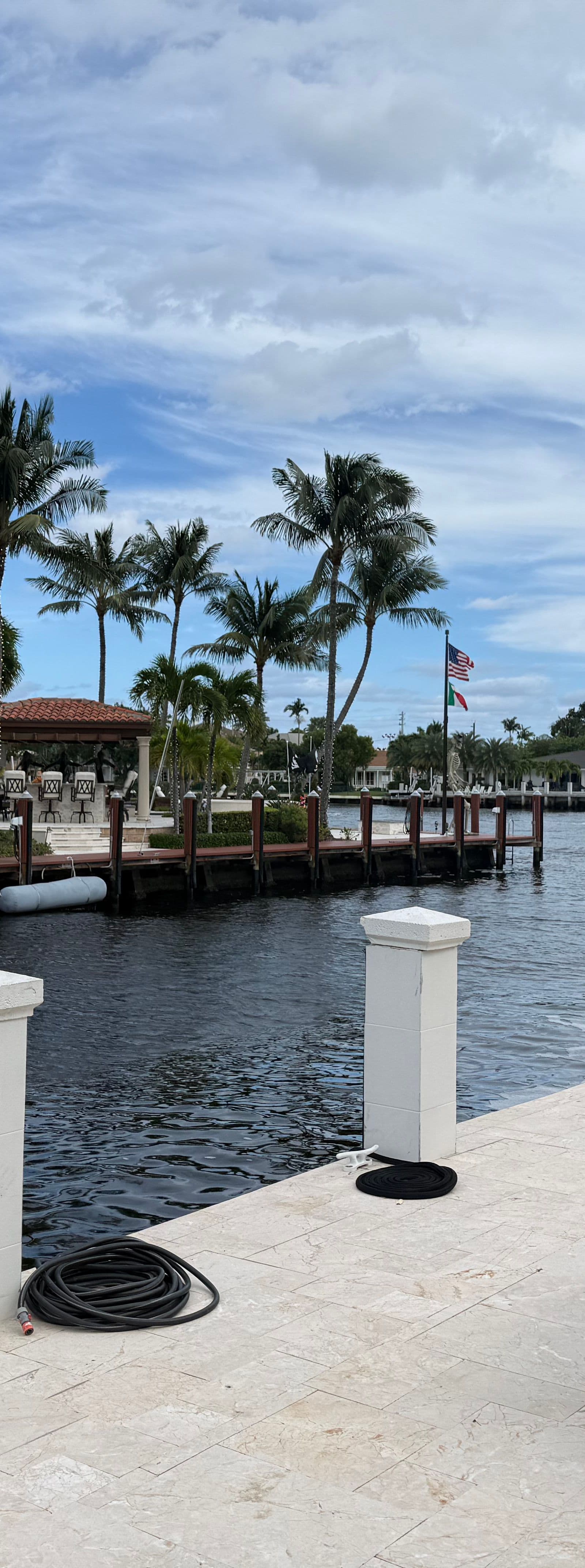 105ft High-Amp Superyacht Slip for Rent Fort Lauderdale