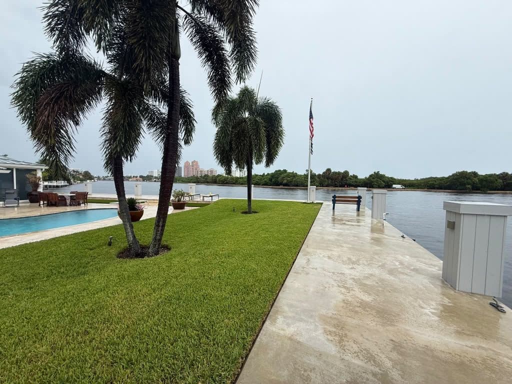 110ft High-Amp Superyacht Slip for Rent Fort Lauderdale